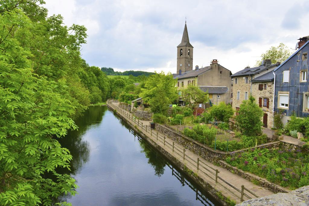 Logis Hotel Auberge De L'Espinouse Fraisse-sur-Agout Eksteriør billede